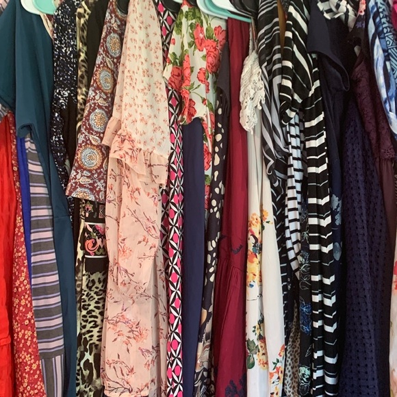 Small Dresses Dress Show Live - Picture 1 of 1